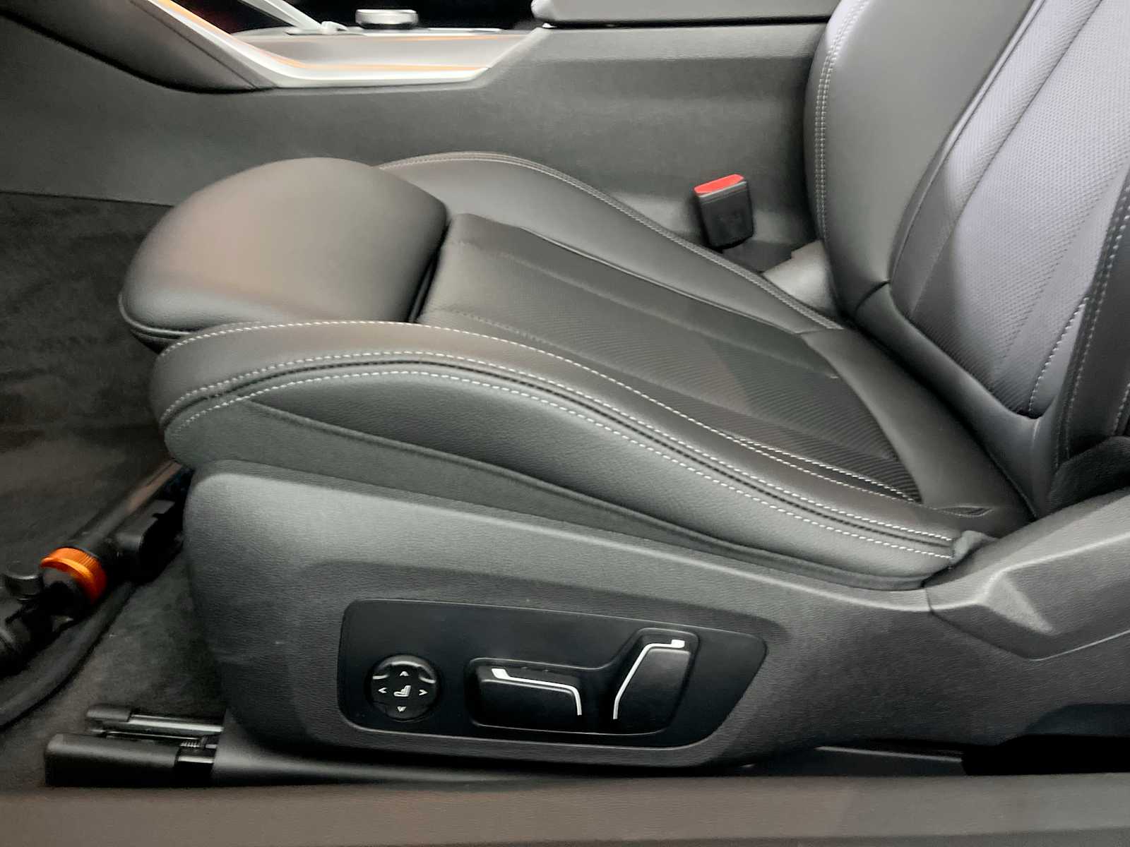 Thumbnail: 2026 BMW 2 Series - 14