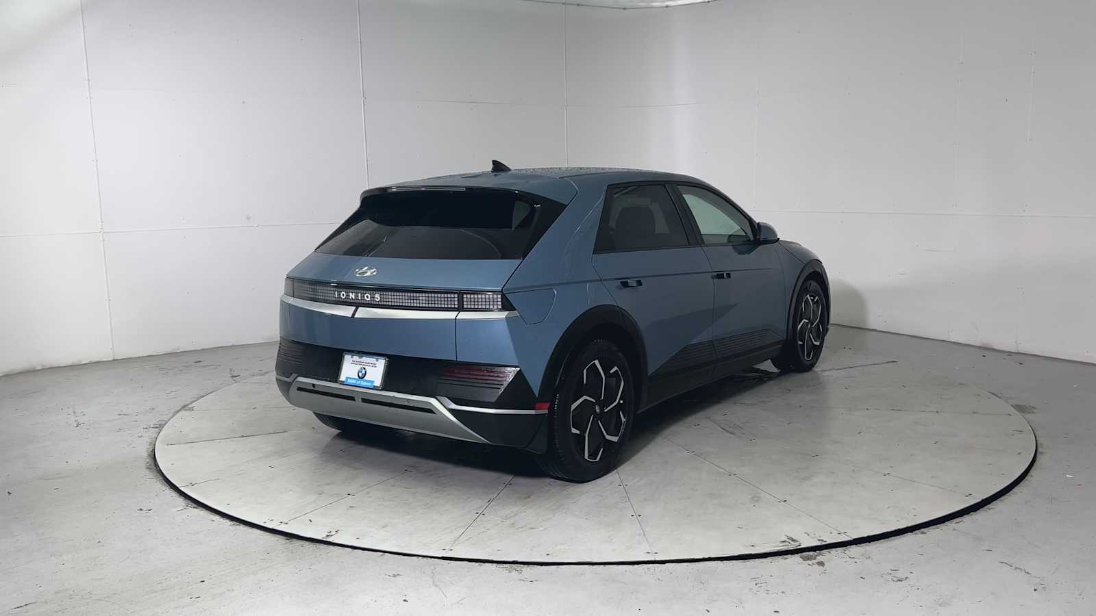 Used 2022 Hyundai IONIQ 5 SEL with VIN KM8KN4AE2NU084409 for sale in Salem, OR