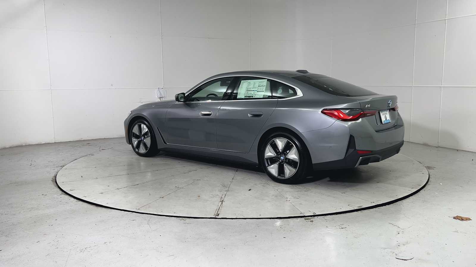 Thumbnail: 2025 BMW i4 - 4