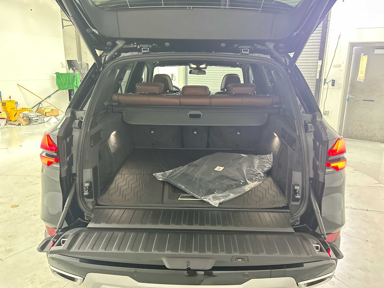 Thumbnail: 2026 BMW X5 - 21