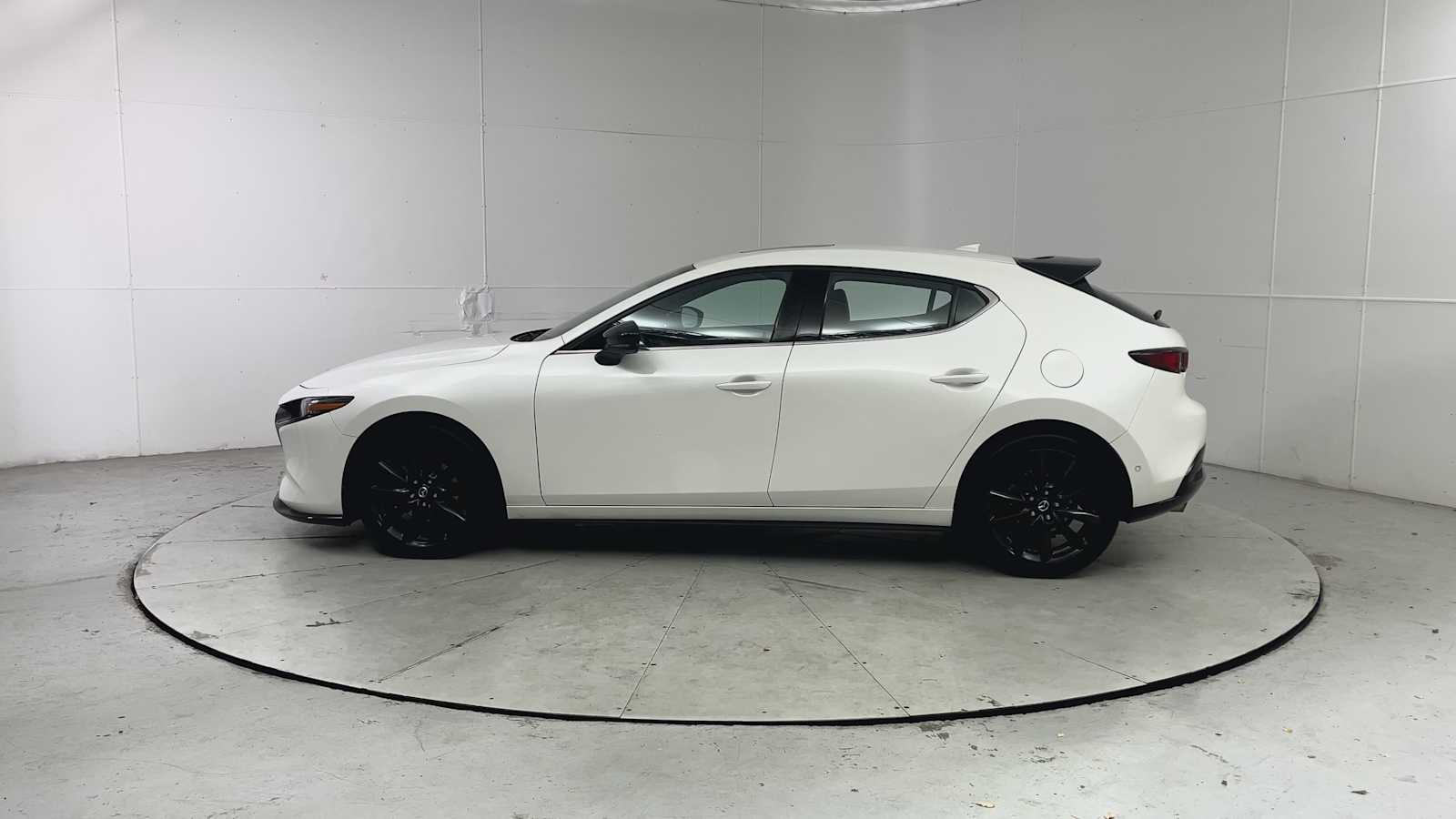 Thumbnail: 2021 Mazda Mazda3 - 5