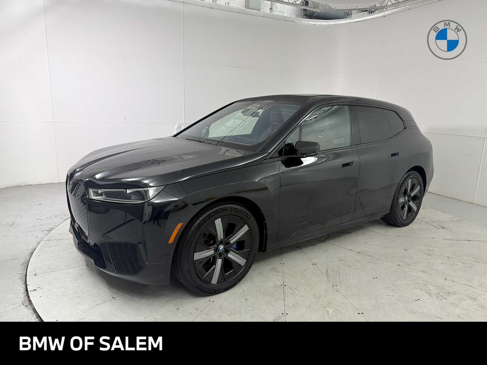 2023 BMW iX