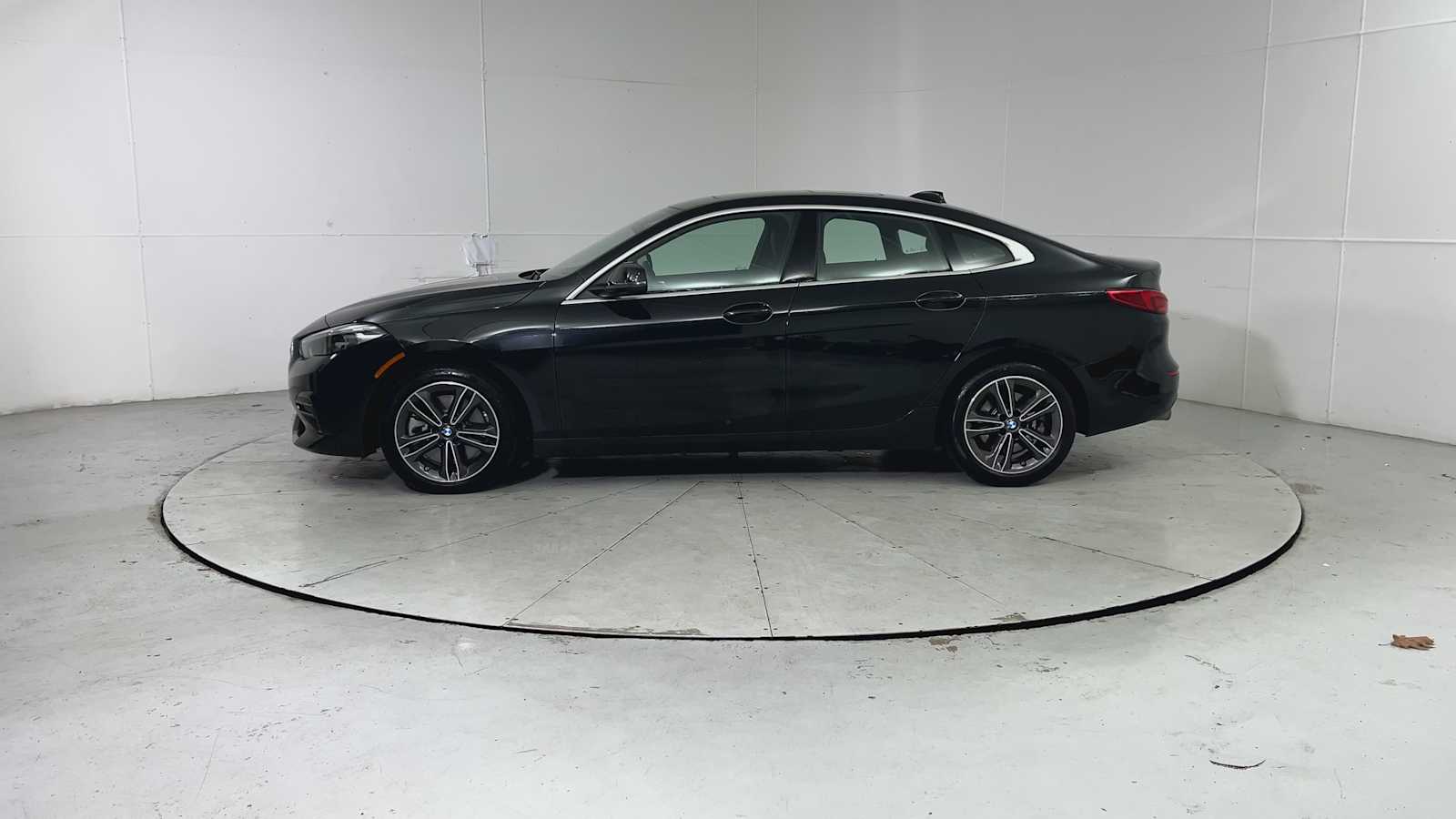 Thumbnail: 2024 BMW 2 Series - 5