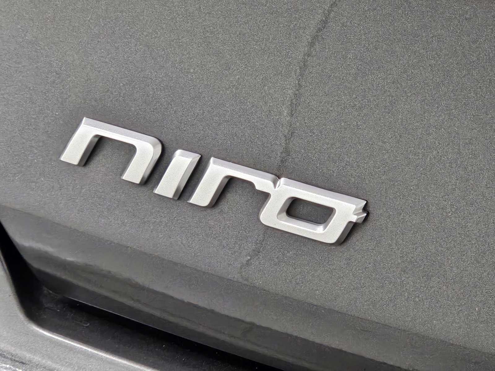 Thumbnail: 2022 Kia Niro - 12