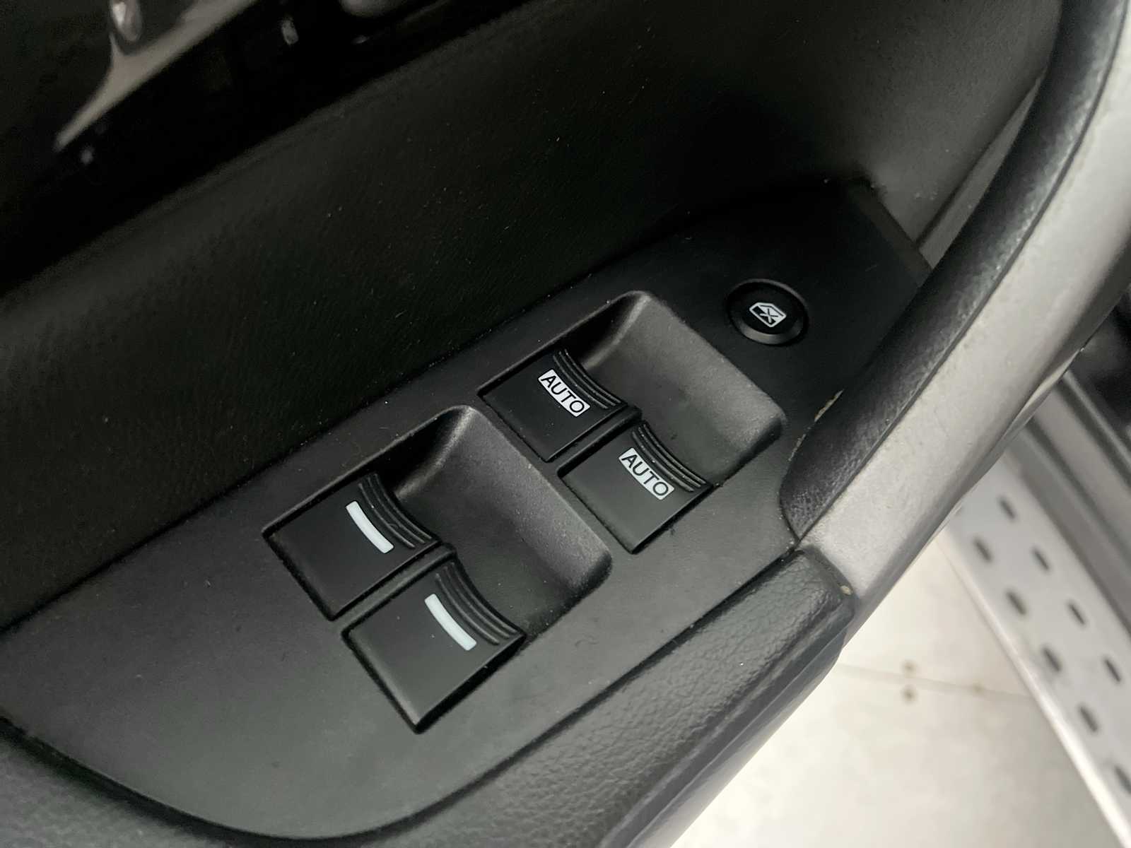 Thumbnail: 2007 Acura MDX - 21