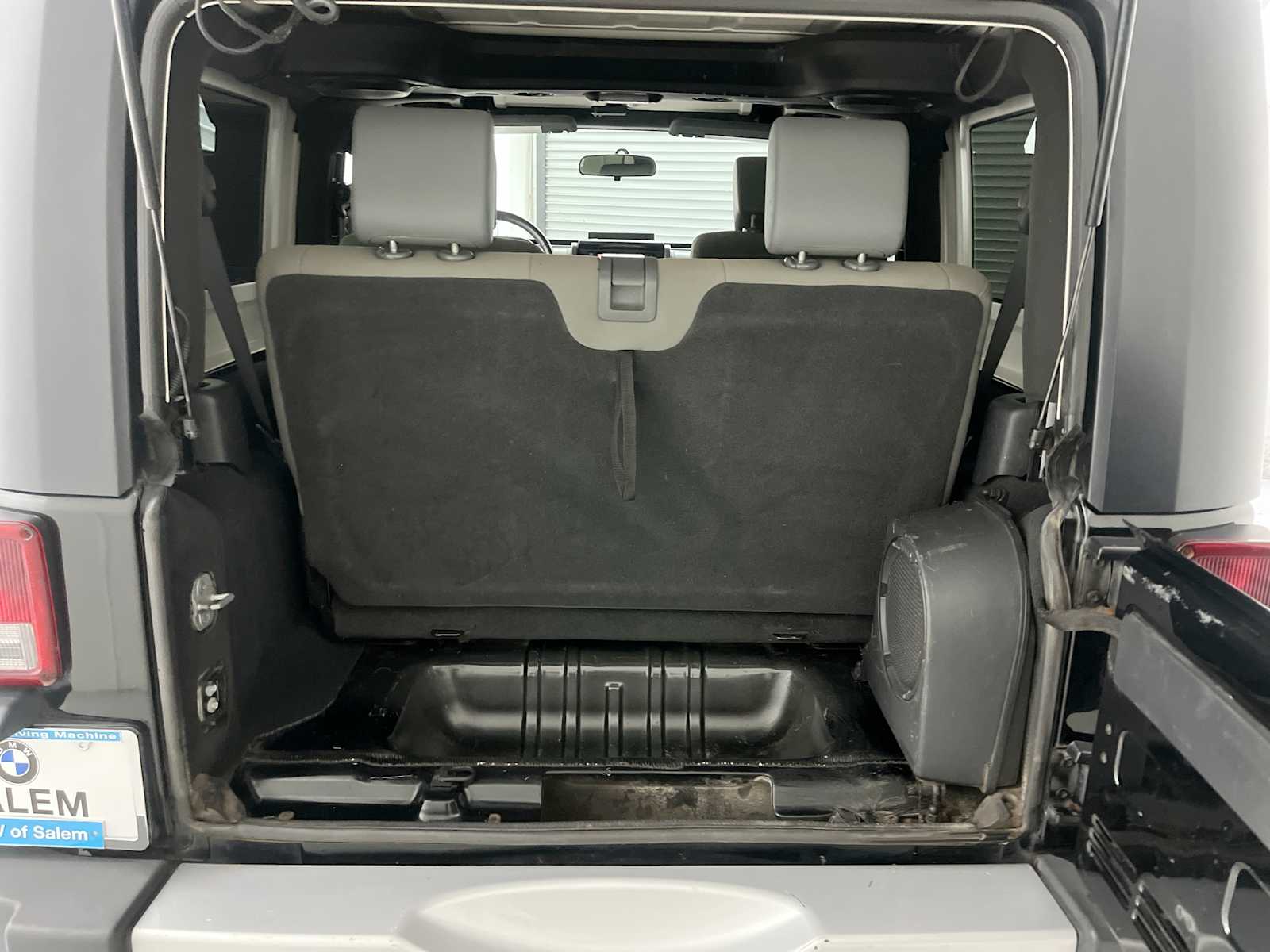 Thumbnail: 2010 Jeep Wrangler - 26