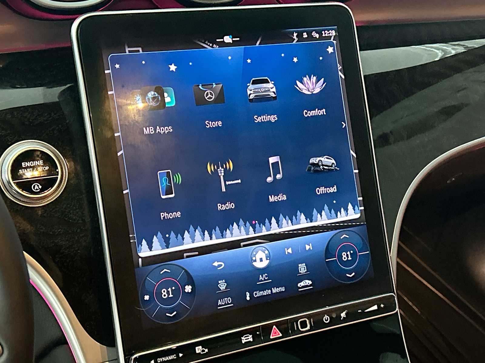 Thumbnail: 2023 Mercedes-Benz GLC - 12