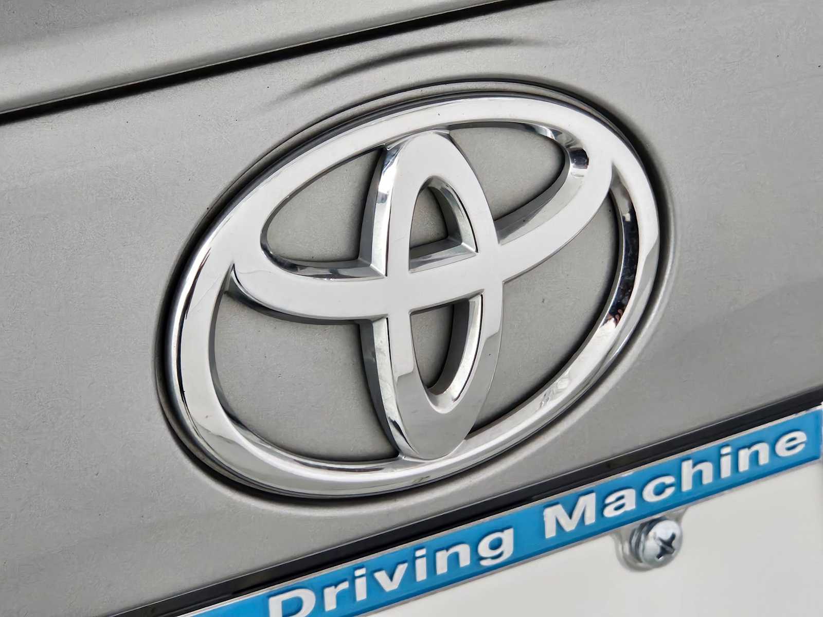 Thumbnail: 2024 Toyota RAV4 - 10