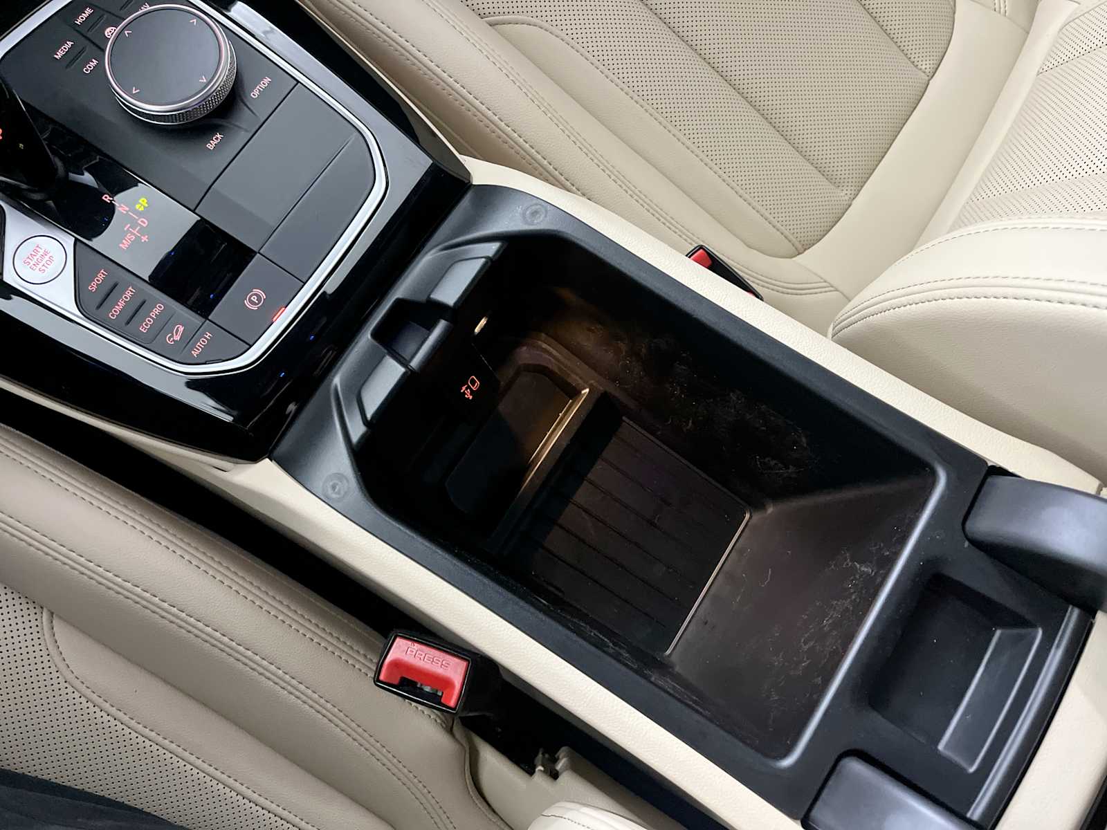 Thumbnail: 2022 BMW X3 - 23