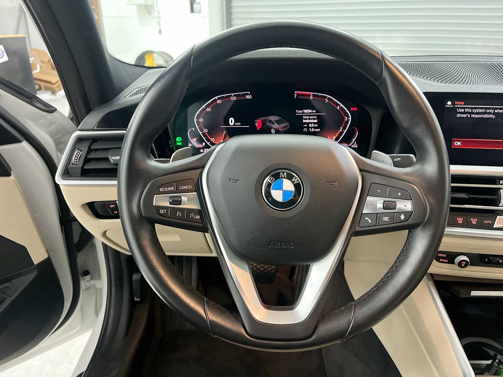 Thumbnail: 2019 BMW 3 Series - 11