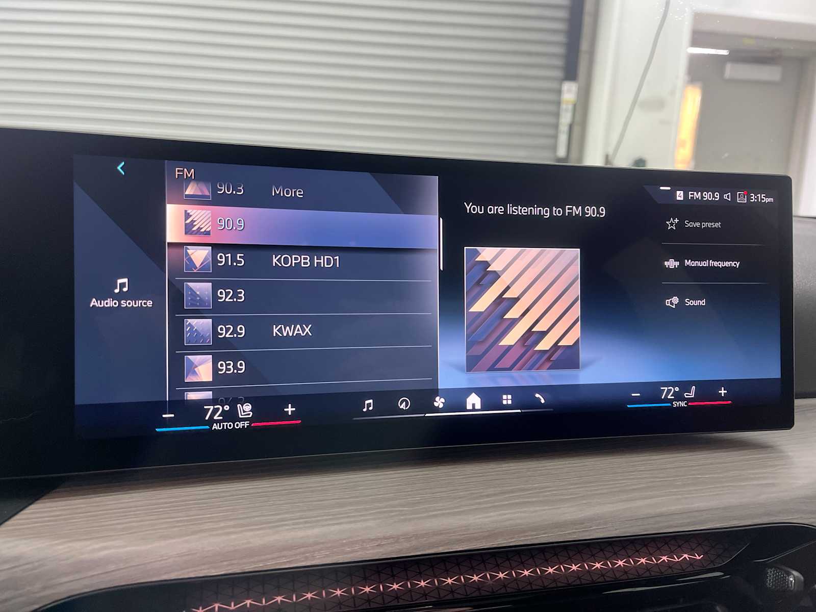 Thumbnail: 2026 BMW 3 Series - 12