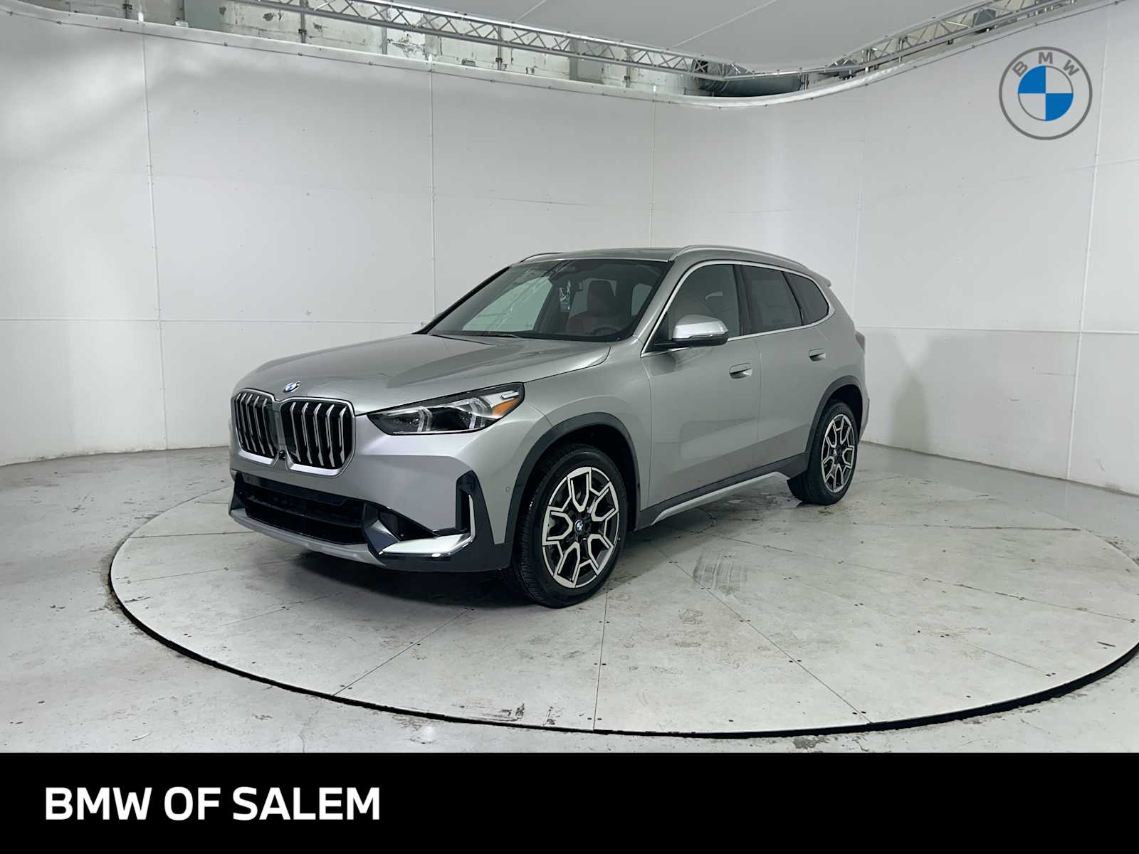 Thumbnail: 2026 BMW X1 - 1