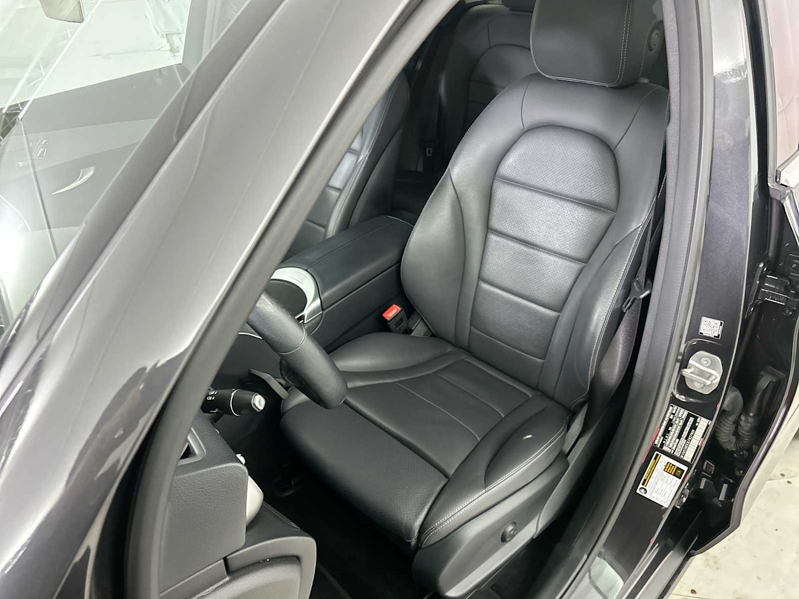 Thumbnail: 2020 Mercedes-Benz GLC - 12