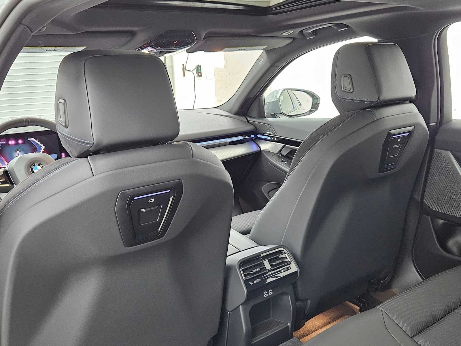 2024 BMW 5 Series 530i xDrive 17
