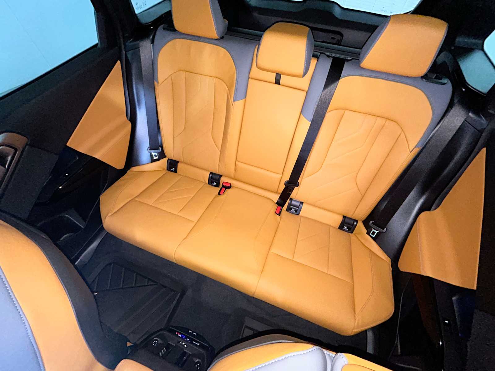 Thumbnail: 2026 BMW X3 - 25