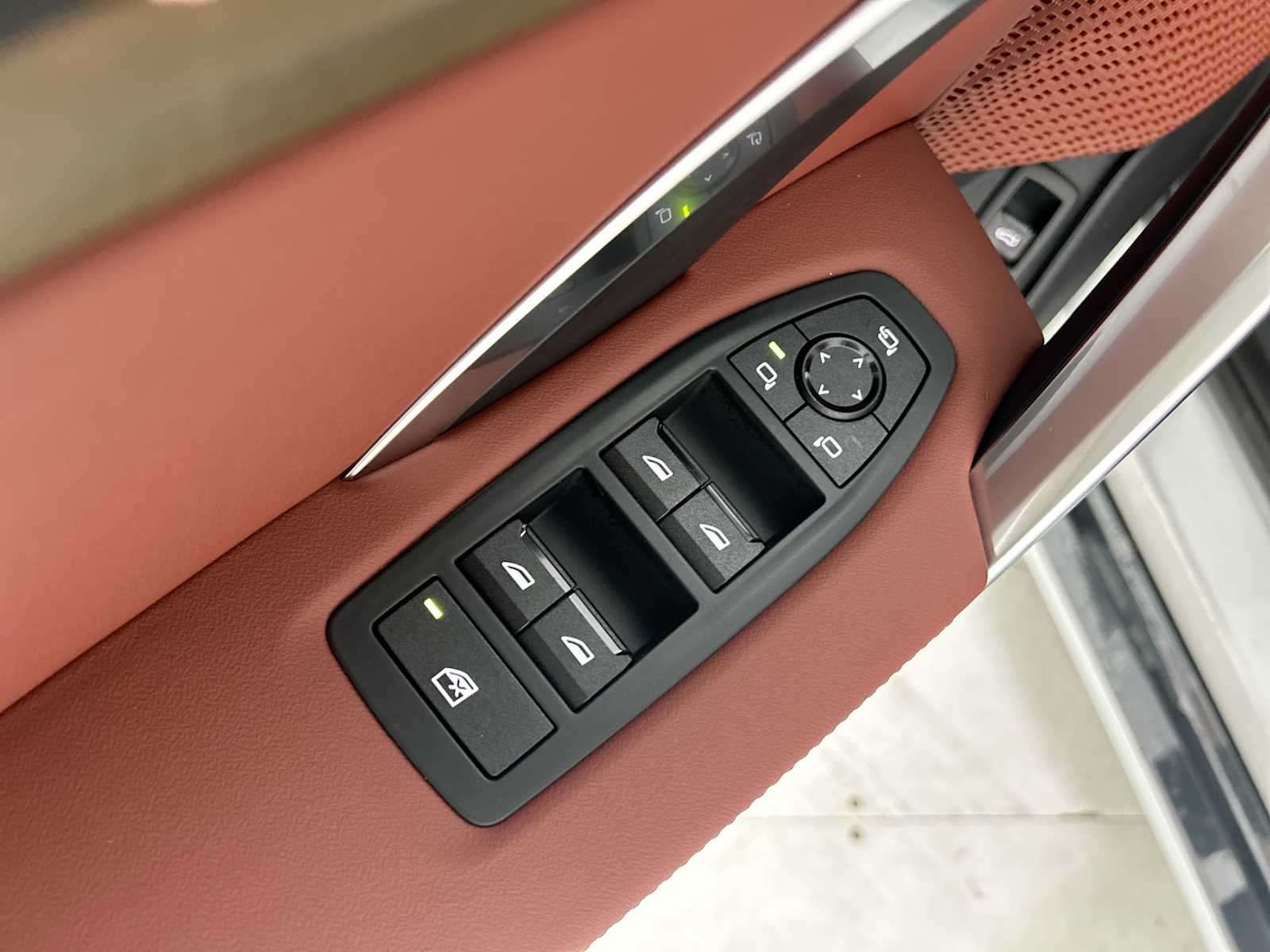 Thumbnail: 2026 BMW X1 - 15