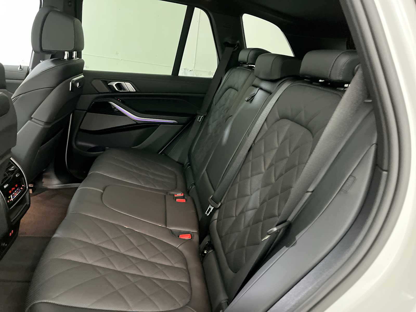 Thumbnail: 2026 BMW X5 - 25