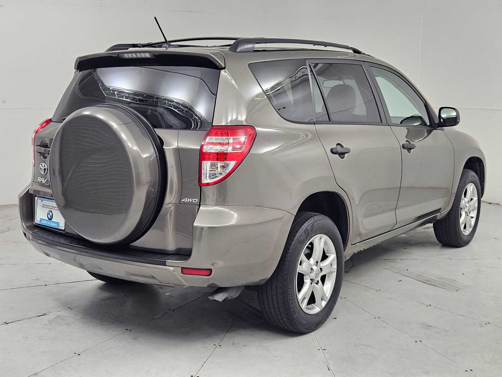 Thumbnail: 2011 Toyota RAV4 - 6
