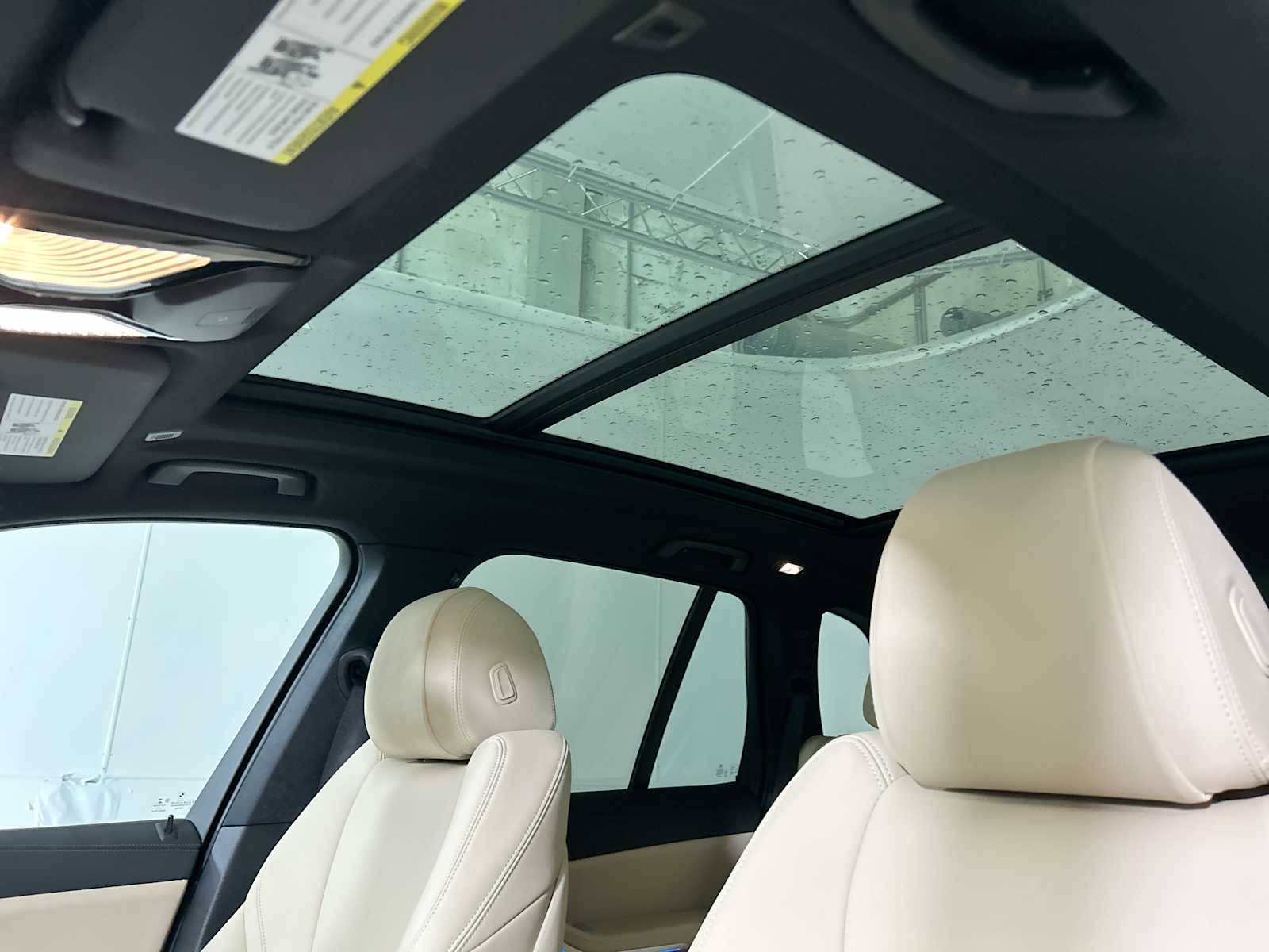 Thumbnail: 2022 BMW X5 - 16