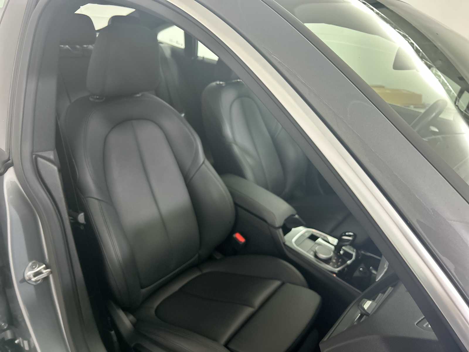 Thumbnail: 2024 BMW 2 Series - 26