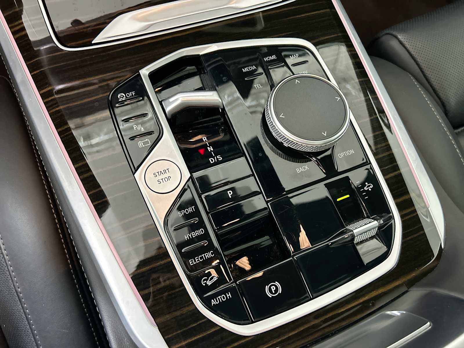 Thumbnail: 2025 BMW X5 - 22