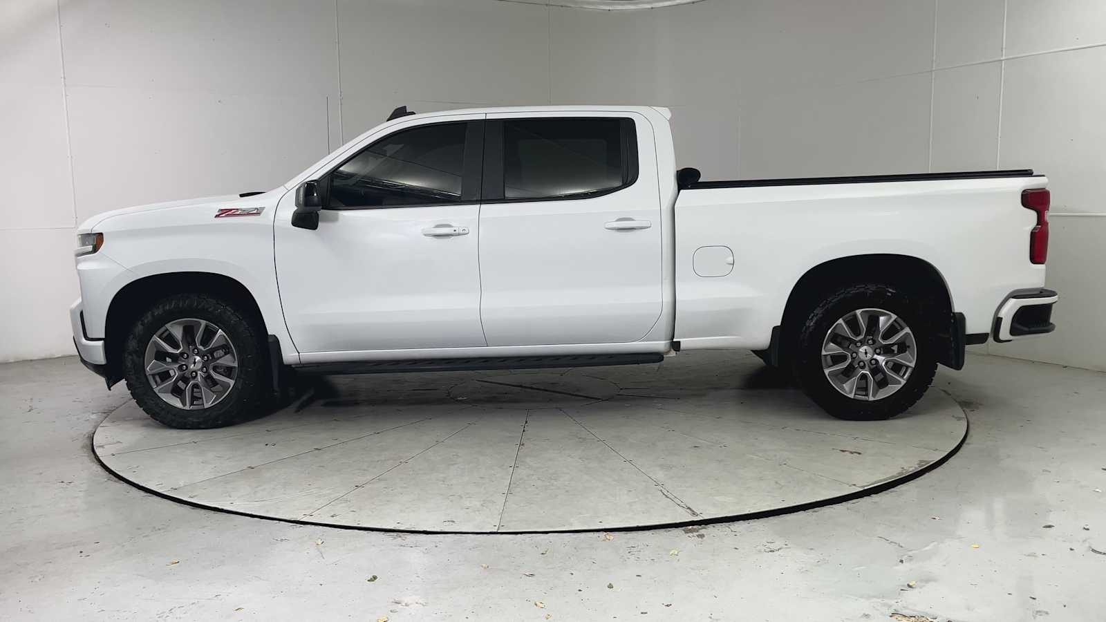 Thumbnail: 2021 Chevrolet Silverado 1500 - 5