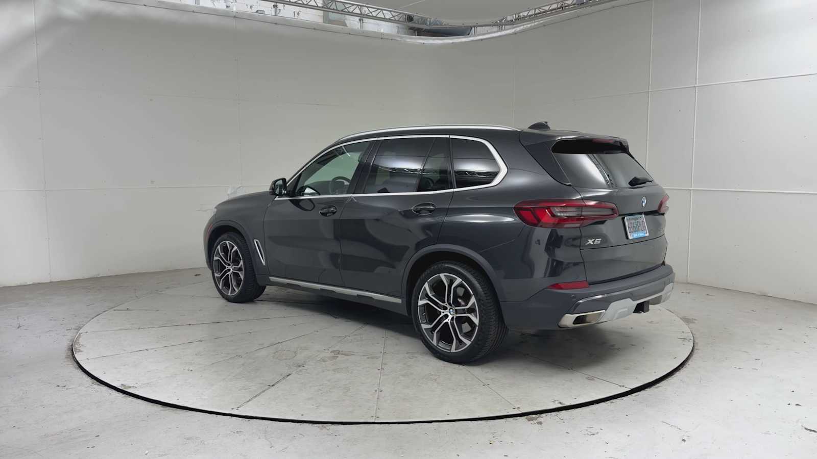 Thumbnail: 2023 BMW X5 - 3