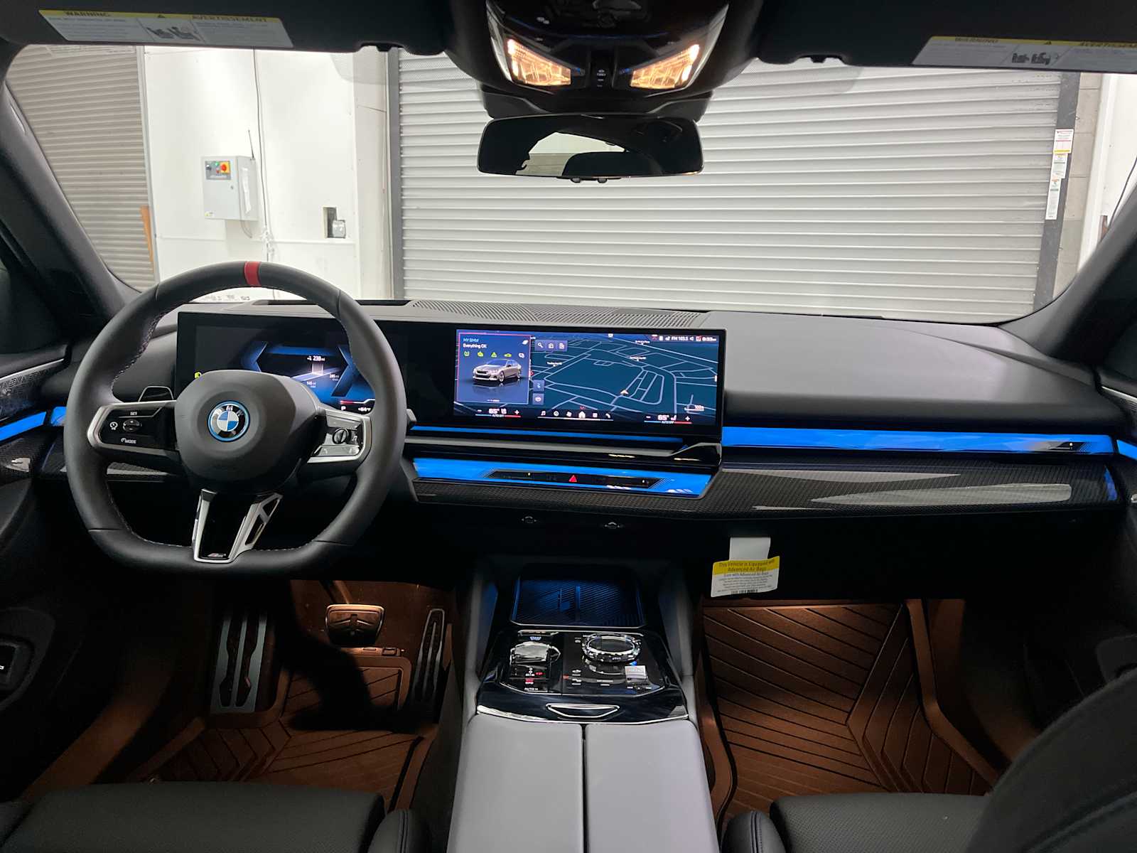 Thumbnail: 2026 BMW i5 - 10