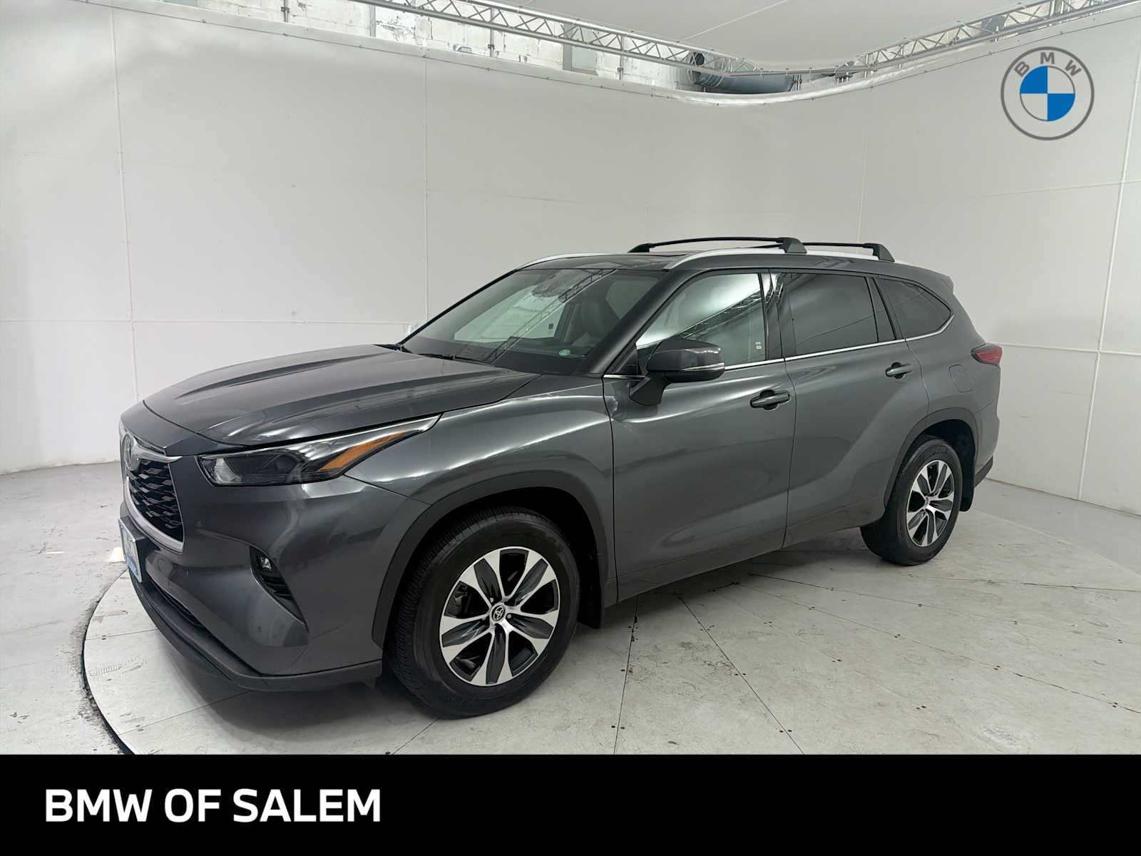 Thumbnail: 2022 Toyota Highlander - 1
