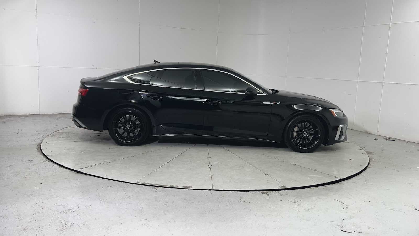 Thumbnail: 2023 Audi A5 - 9