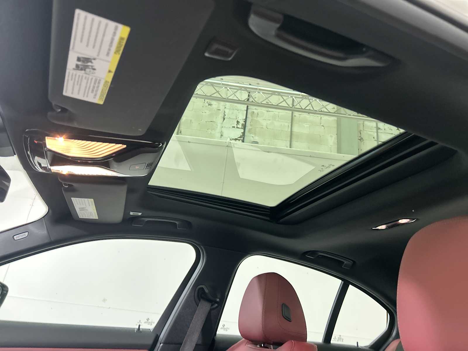 Thumbnail: 2023 BMW 3 Series - 16