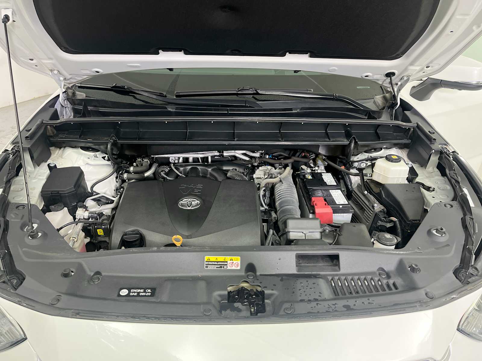 Thumbnail: 2020 Toyota Highlander - 24