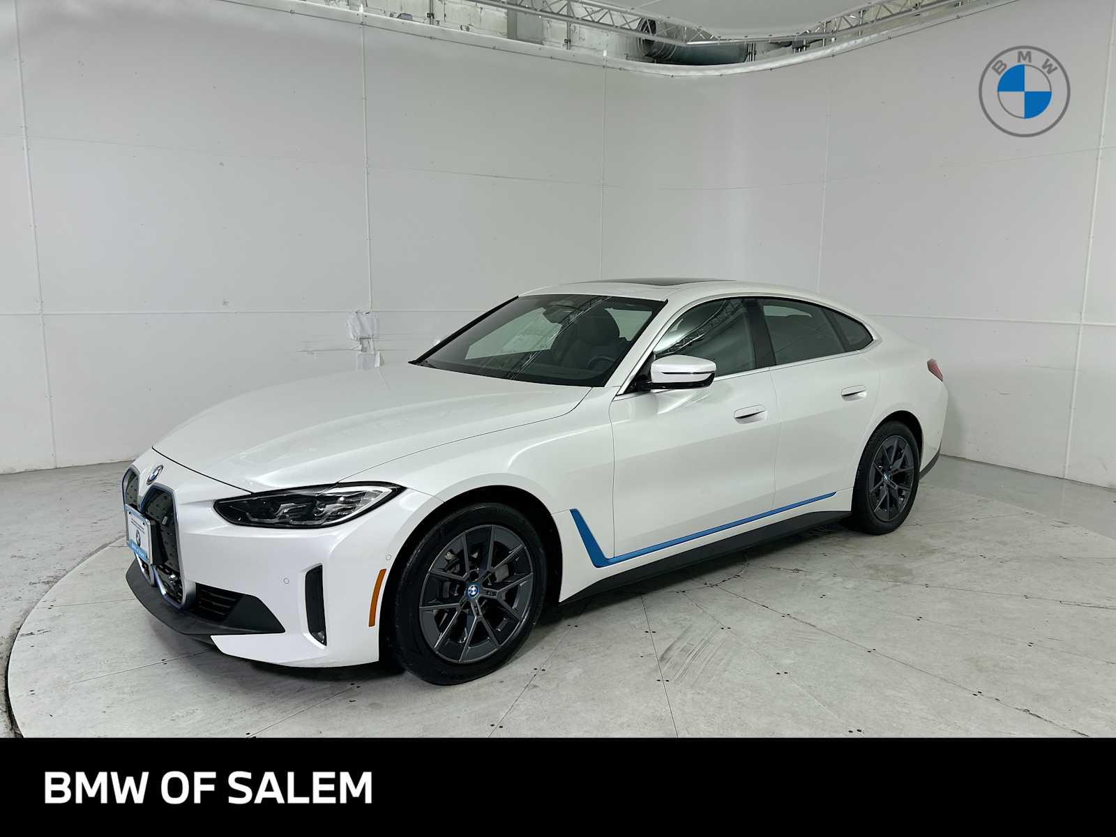 Thumbnail: 2024 BMW i4 - 1