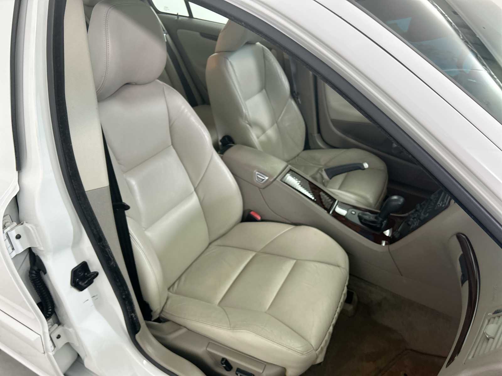 Thumbnail: 2009 Volvo S60 - 24