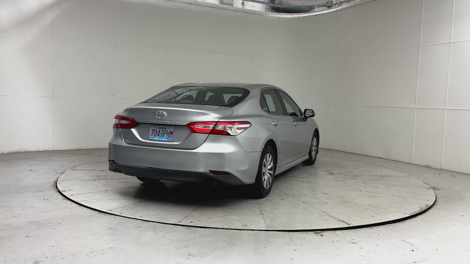Thumbnail: 2018 Toyota Camry - 6