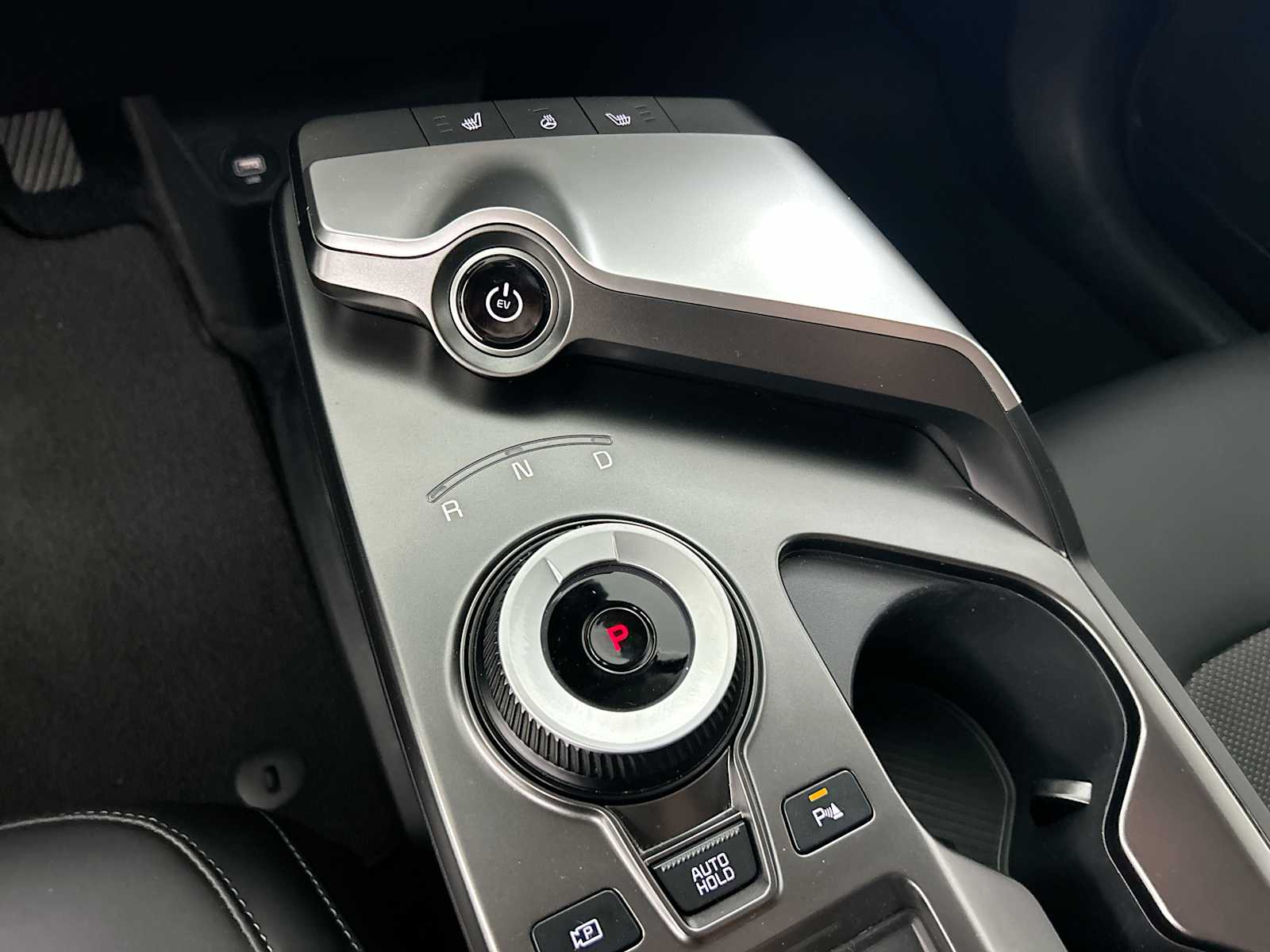 Thumbnail: 2024 Kia EV6 - 21