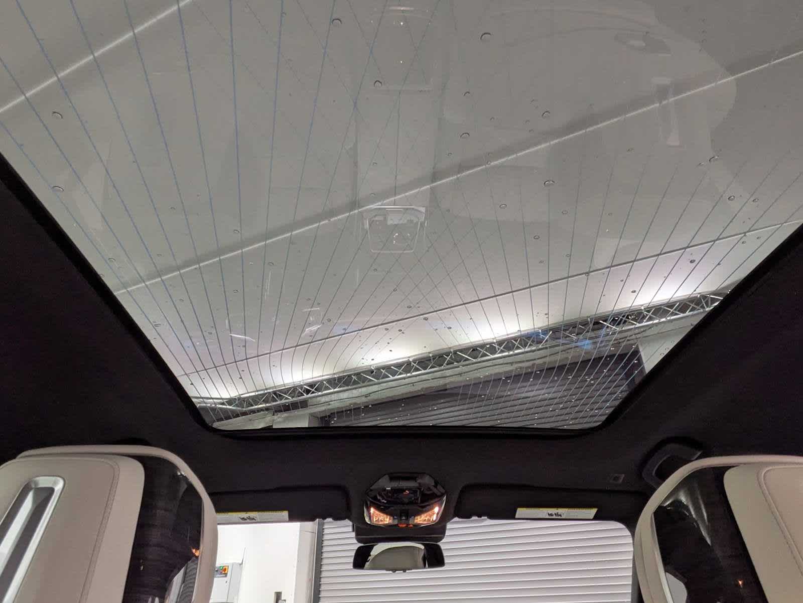 Thumbnail: 2025 BMW 7 Series - 23