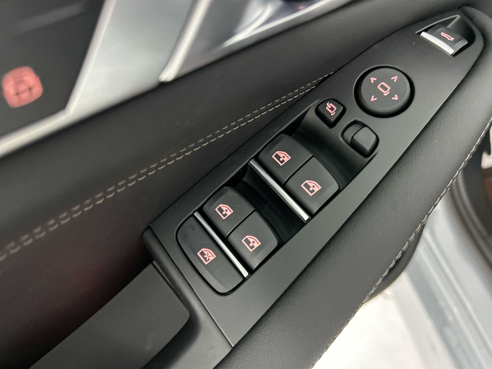 Thumbnail: 2026 BMW X5 - 15