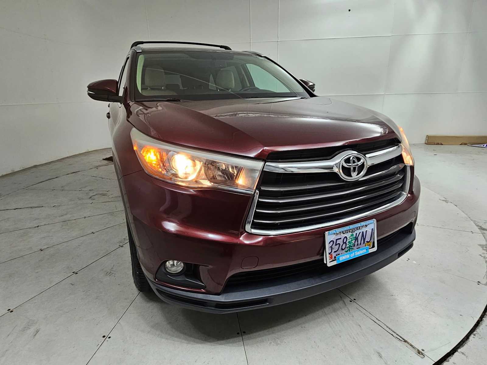 Thumbnail: 2015 Toyota Highlander - 7