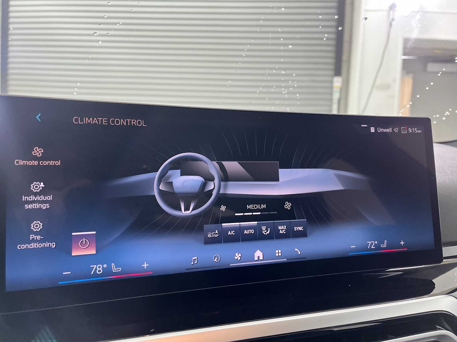 Thumbnail: 2024 BMW i4 - 23