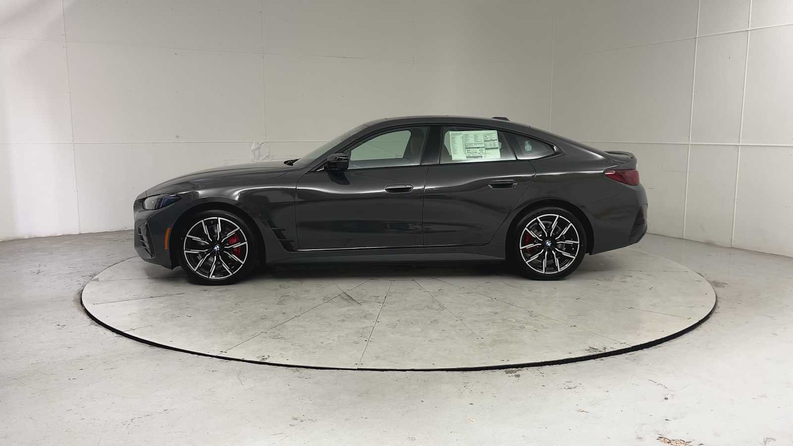 Thumbnail: 2026 BMW i4 - 5