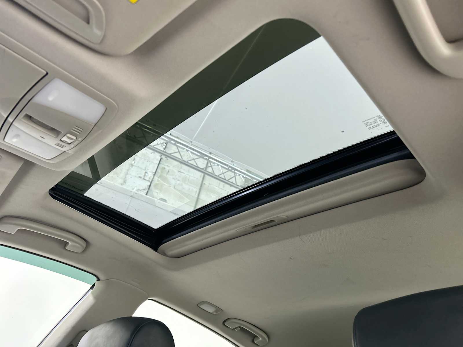 Thumbnail: 2017 INFINITI QX50 - 16