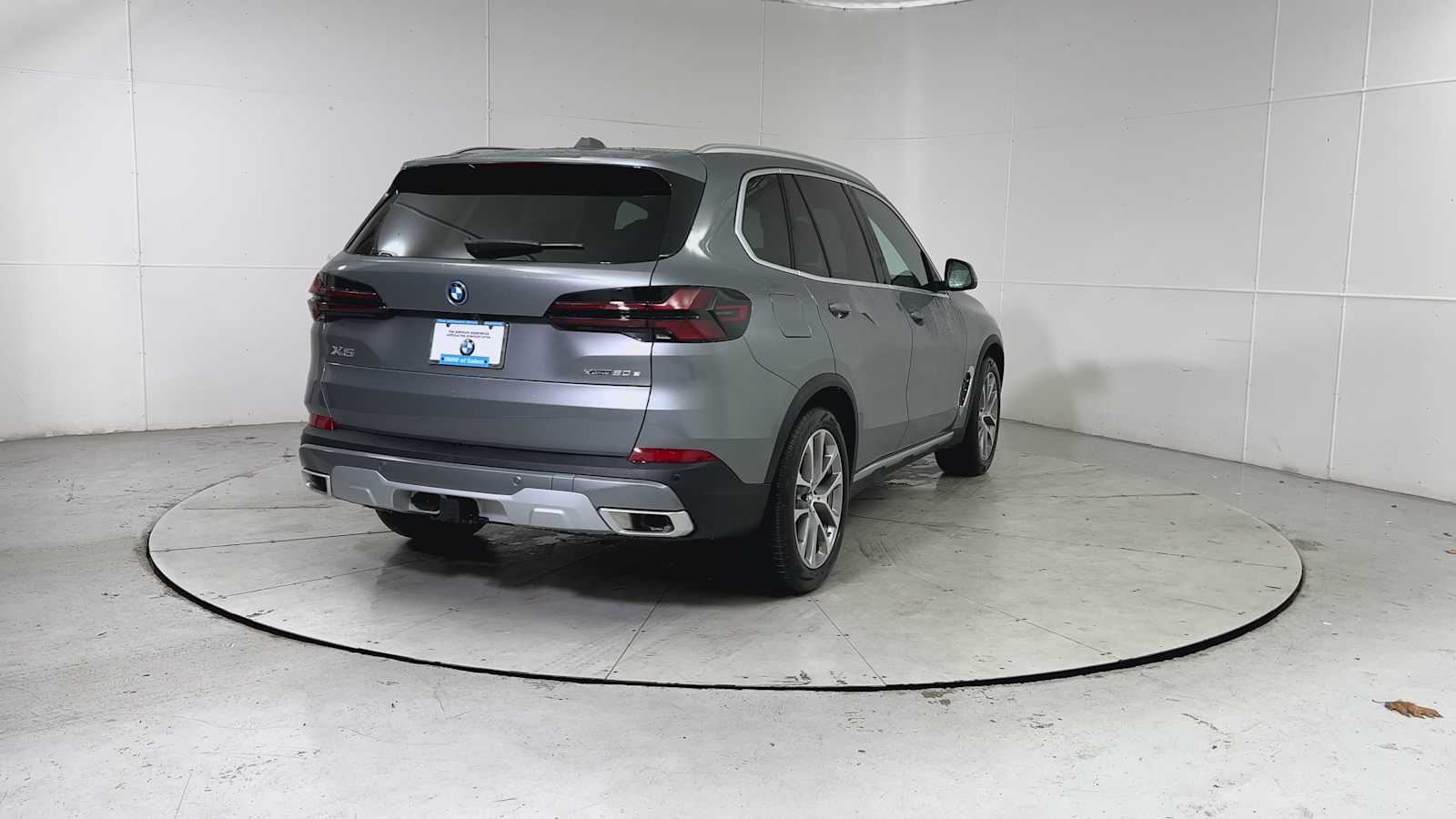Thumbnail: 2026 BMW X5 - 2