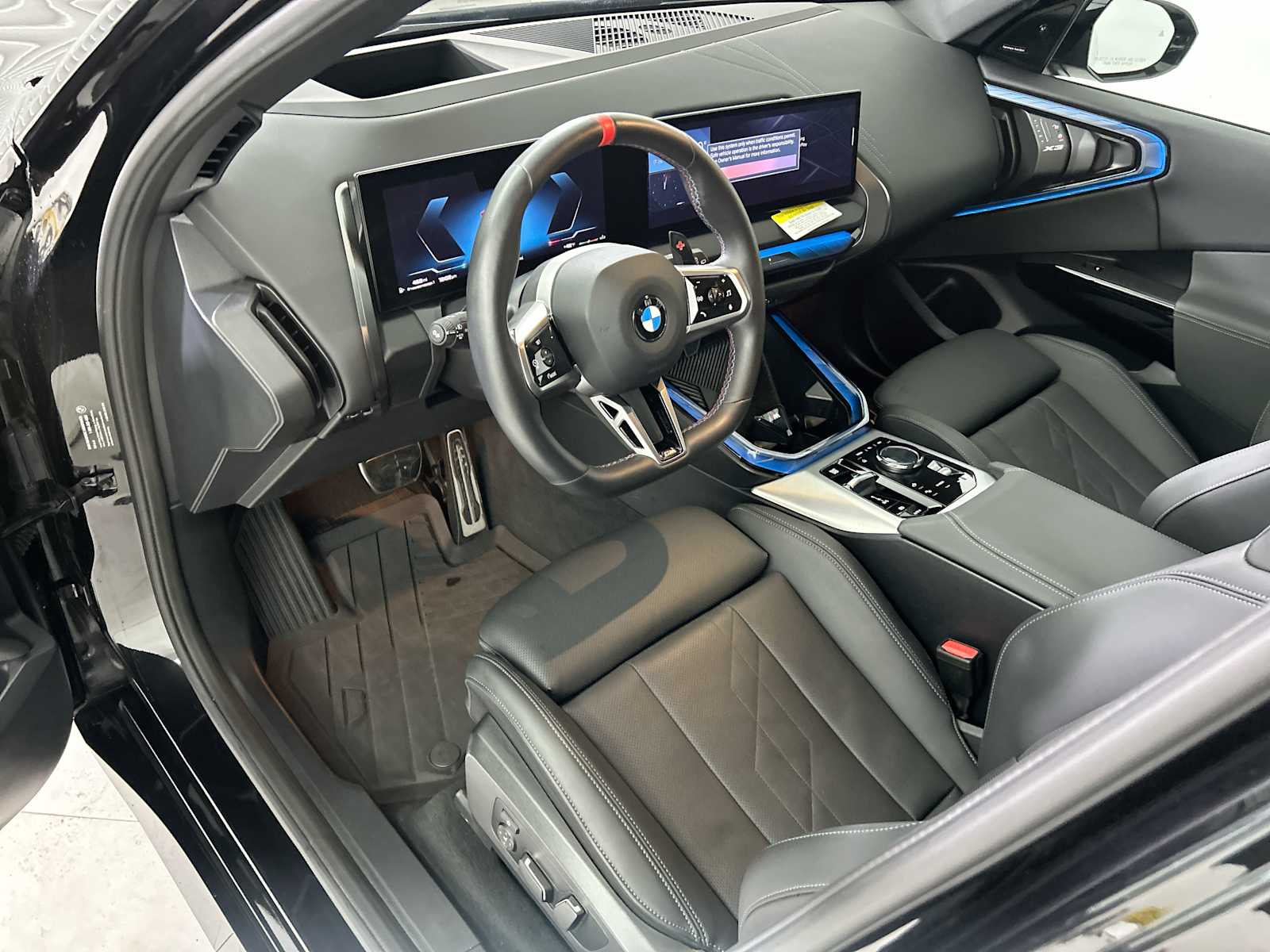 Thumbnail: 2025 BMW X3 - 11