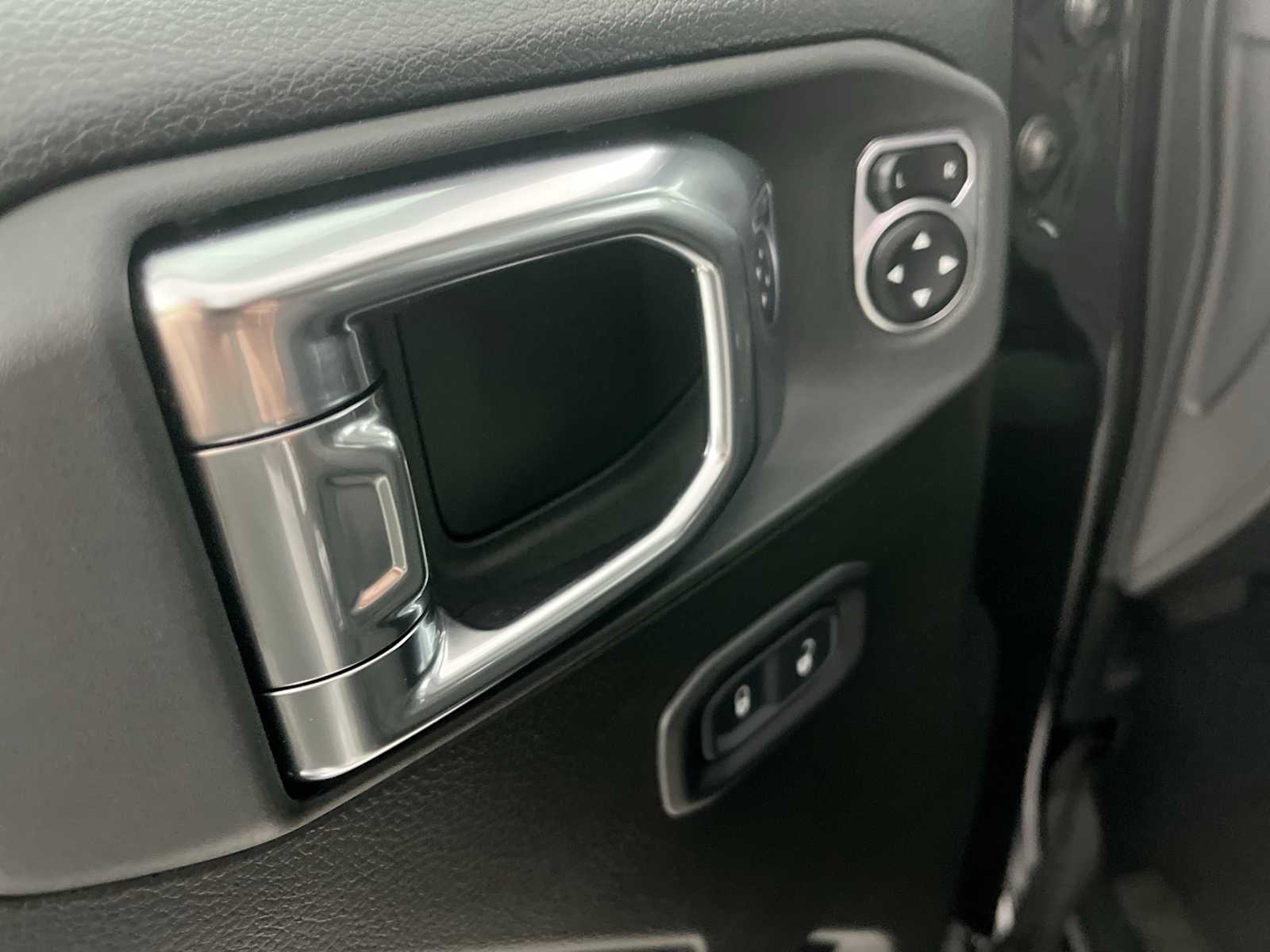 Thumbnail: 2025 Jeep Gladiator - 20