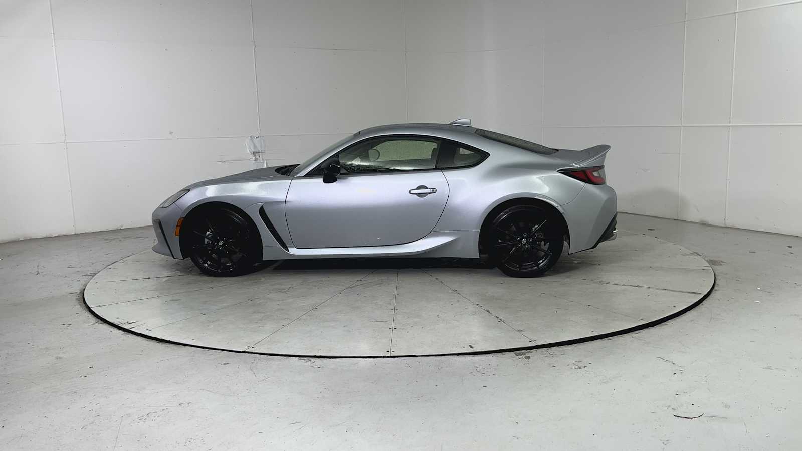 Thumbnail: 2023 Toyota GR86 - 5