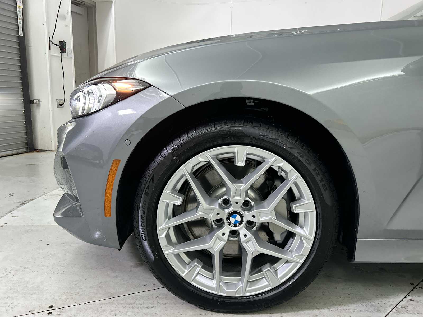 Thumbnail: 2026 BMW 3 Series - 19