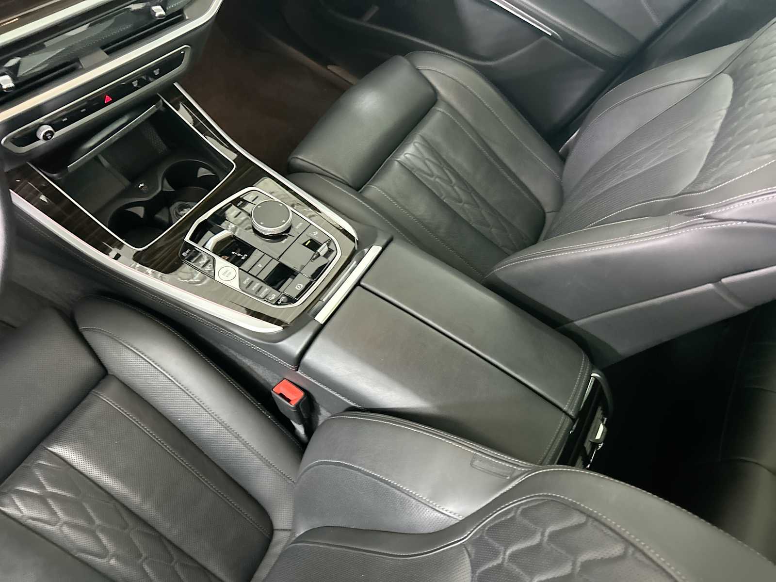 Thumbnail: 2025 BMW X5 - 23