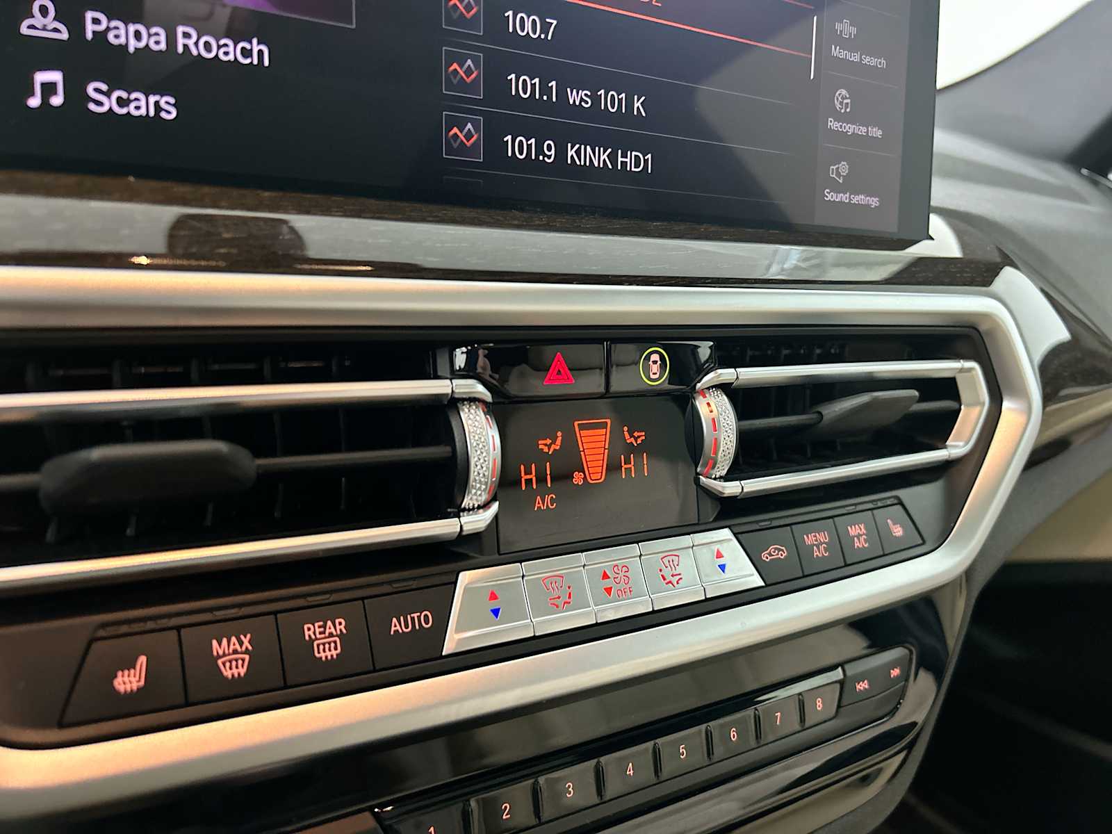 Thumbnail: 2023 BMW X3 - 17