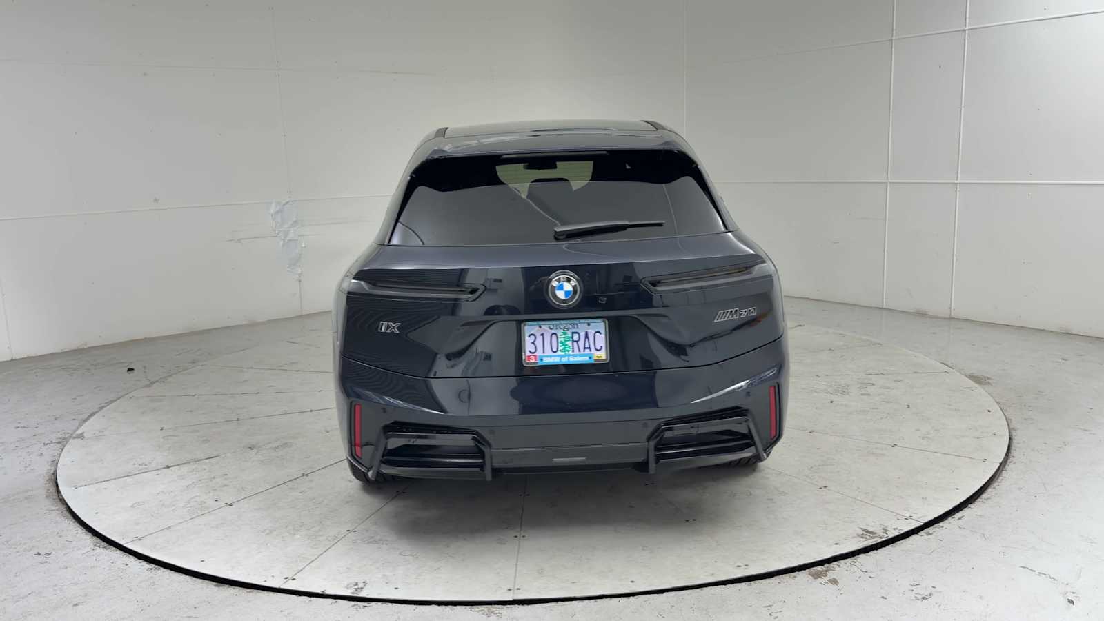 Thumbnail: 2026 BMW iX - 3
